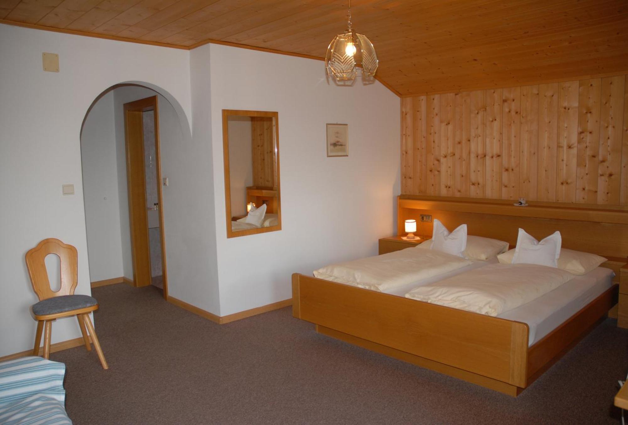 Garni Alpin Hotel Siusi Ngoại thất bức ảnh
