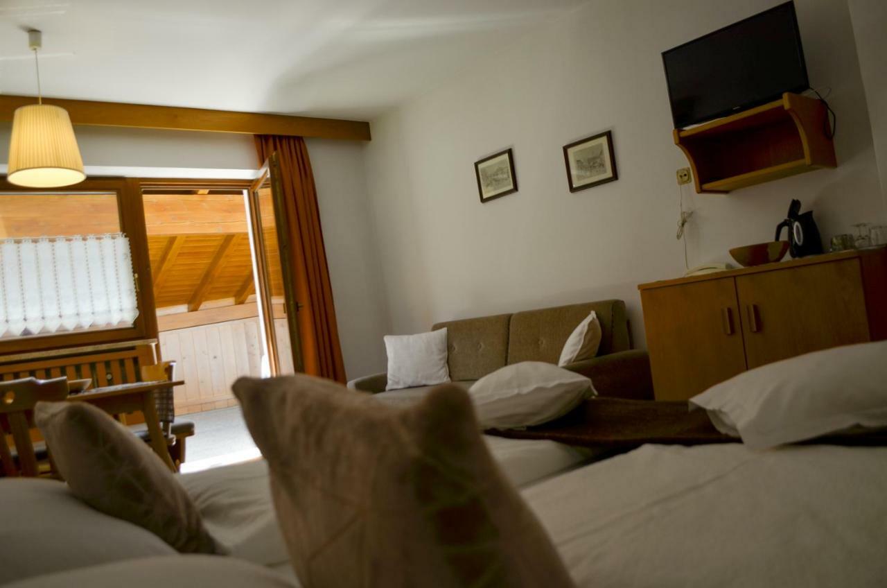 Garni Alpin Hotel Siusi Ngoại thất bức ảnh